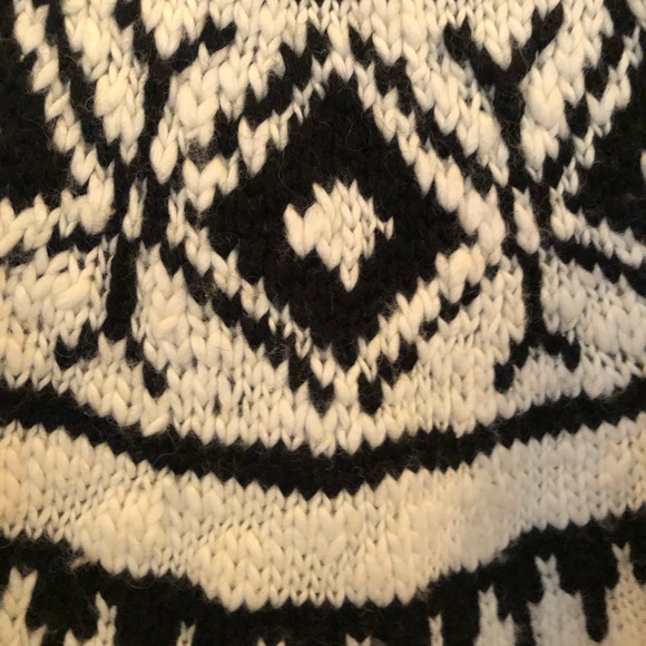 Moncler NWT sweater Large zip sides - Picture 2 of 8